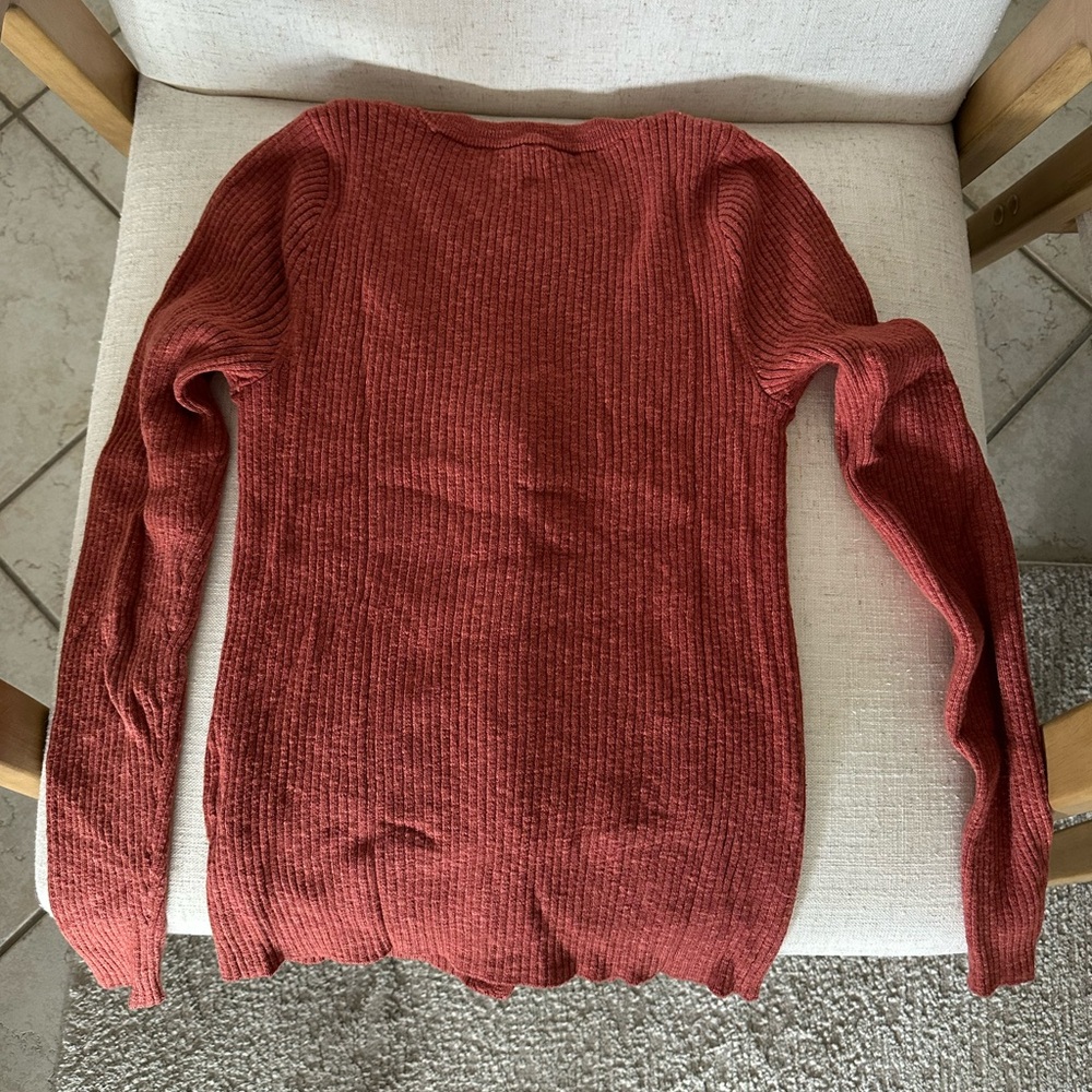 Women's Ribbed Button-Up Sweater - Rust - Picture 4 of 4